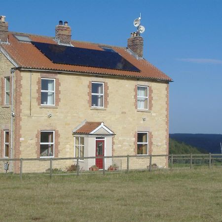 스카버러 South Moor Farm B&B 외부 사진